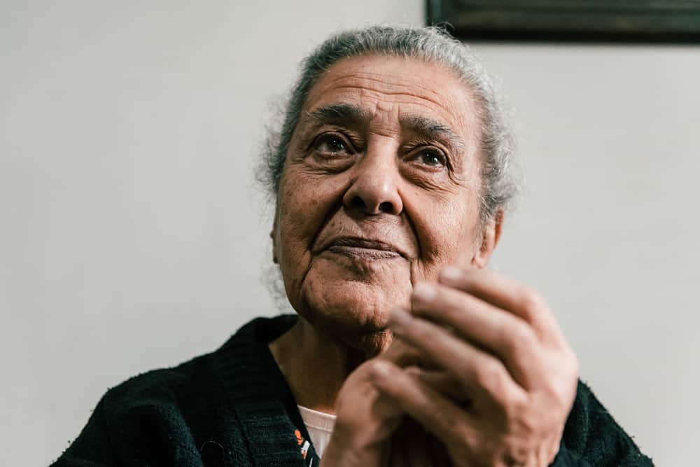 Her son also used to support her but his work schedule was reduced after the blast and he now earns only half his old salary. Since August 2020, Thérèse has mostly relied on community solidarity and humanitarian assistance. Lebanon, December 2020. © KARINE PIERRE/HANS LUCASINSTAGRAM: @PICS_STONE