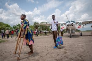 Nyamal Duop Gatluak is returning on an MSF flight to Old Fangak, after receiving treatment for a fracture at the MSF hospital in Bentiu. She is accompanied by her brother Jal Duop Gatluak.