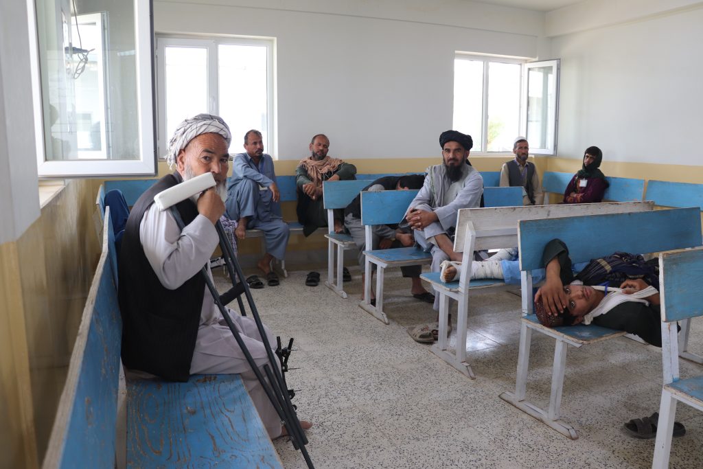 Patients wait for their outpatient appointments at the MSF trauma centre in Kunduz province. ©️ Tasal Khogyani/MSF
