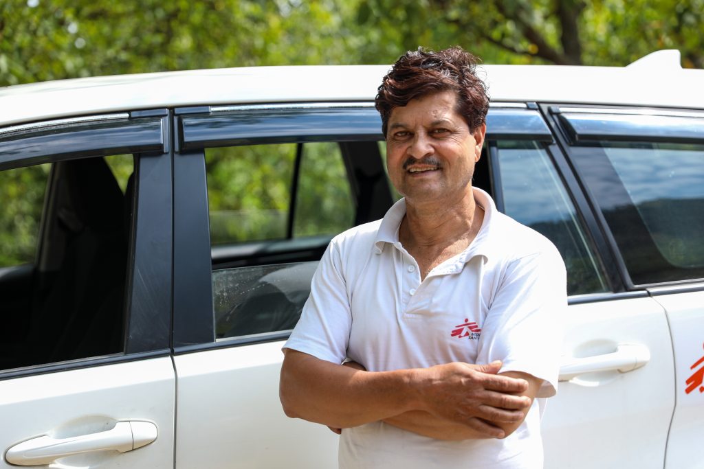 Mohammad Yakoob, Doctors Without Borders India/Médecins Sans Frontières(MSF) driver, stands beside MSF car in Baramulla, Kashmir